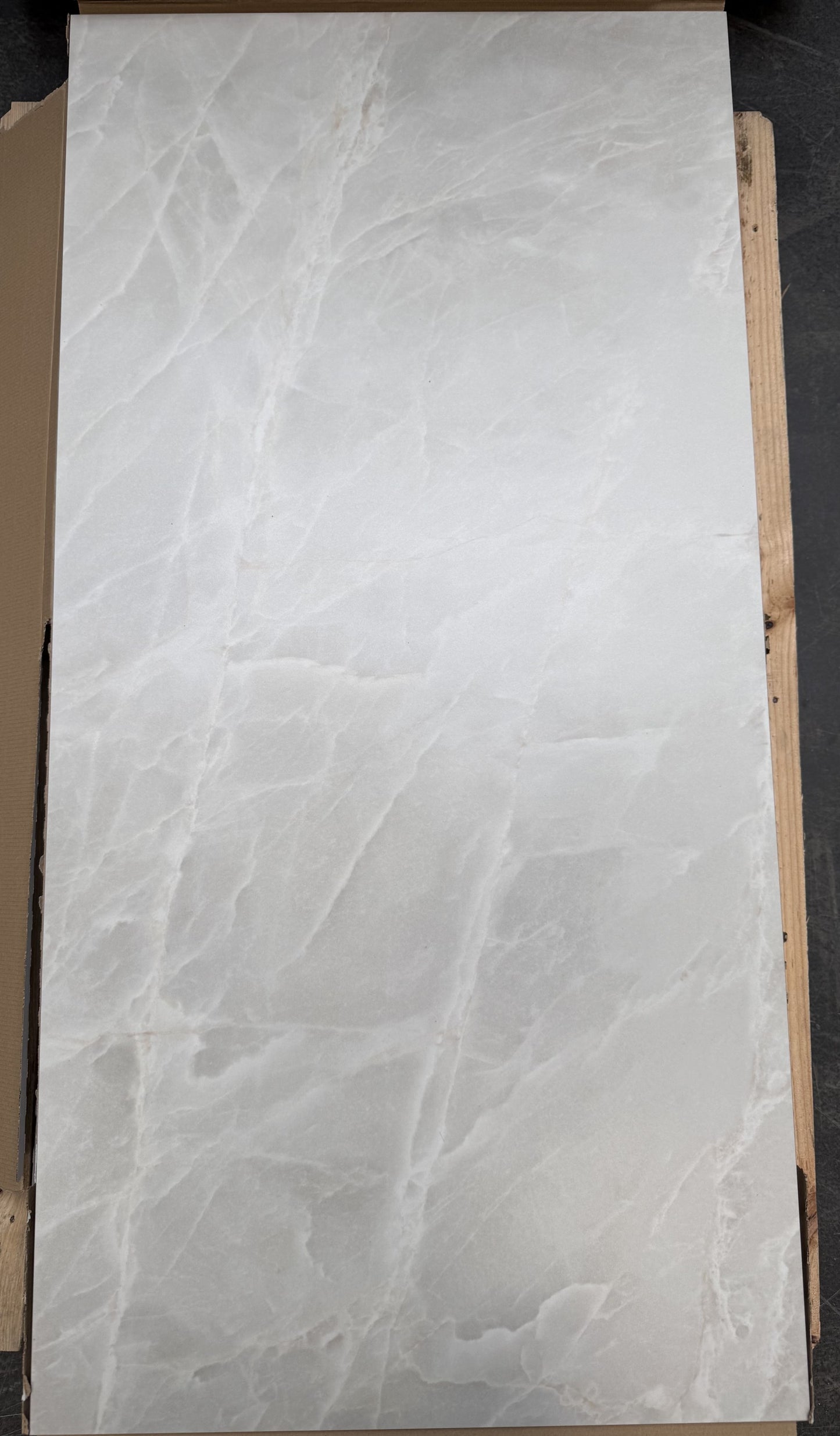 Rest Fliser Brasilia White Mat 60x120