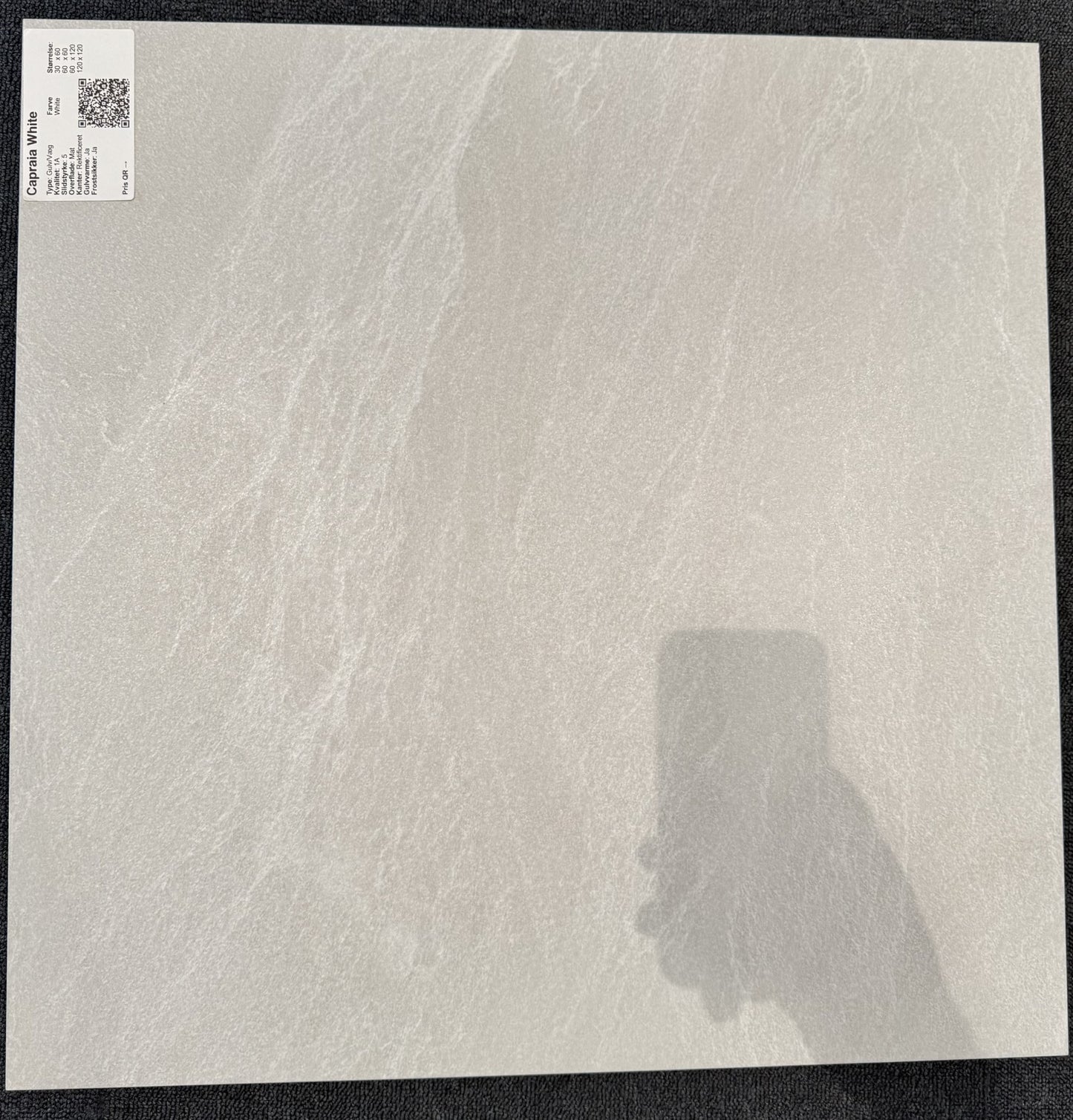 REST 60x60 White Betonlook Flise