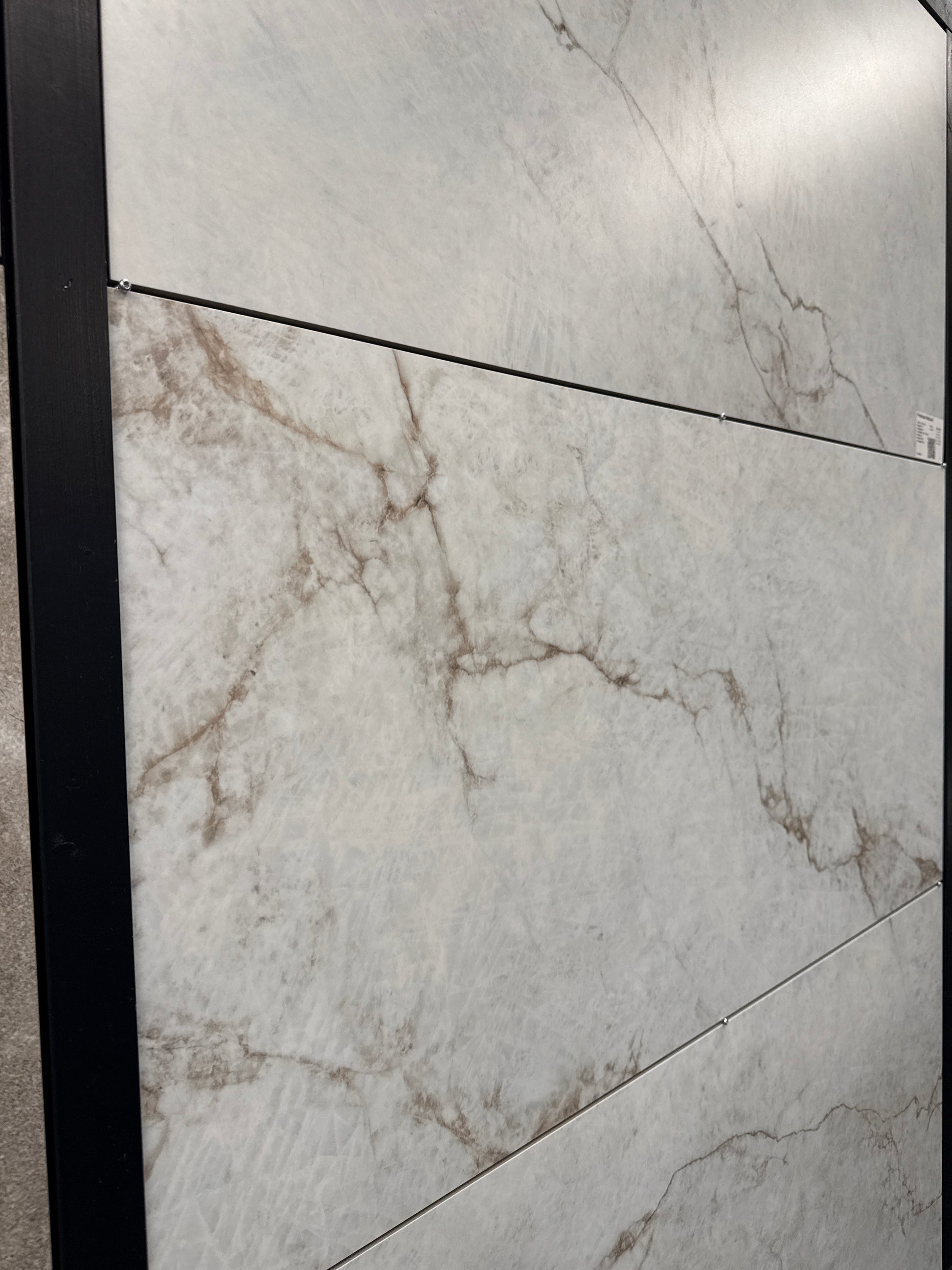 Marmorlook Fliser Precious Natural