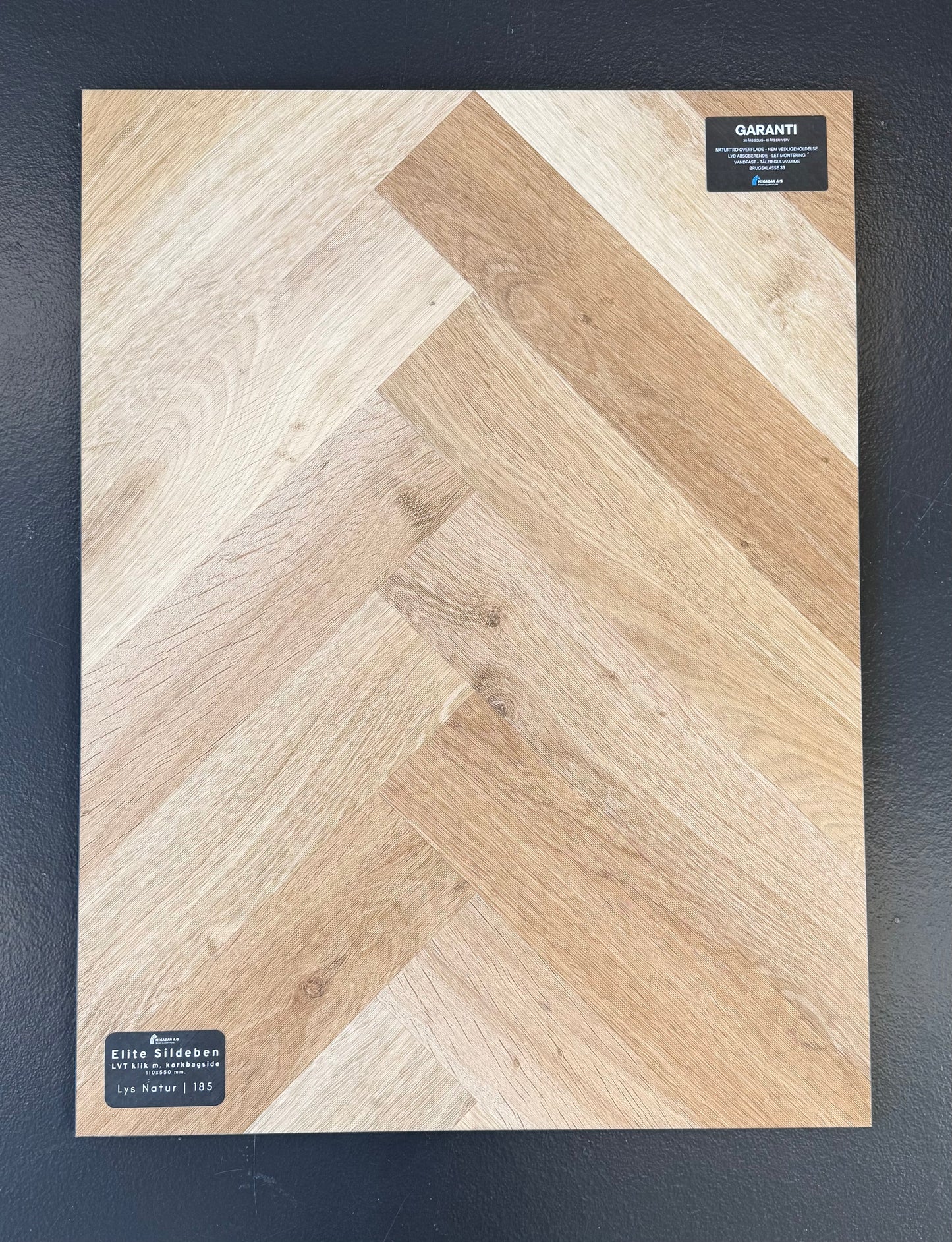LVT Elite Vinyl Klik Med Kork - Sildeben Lys Natur 185