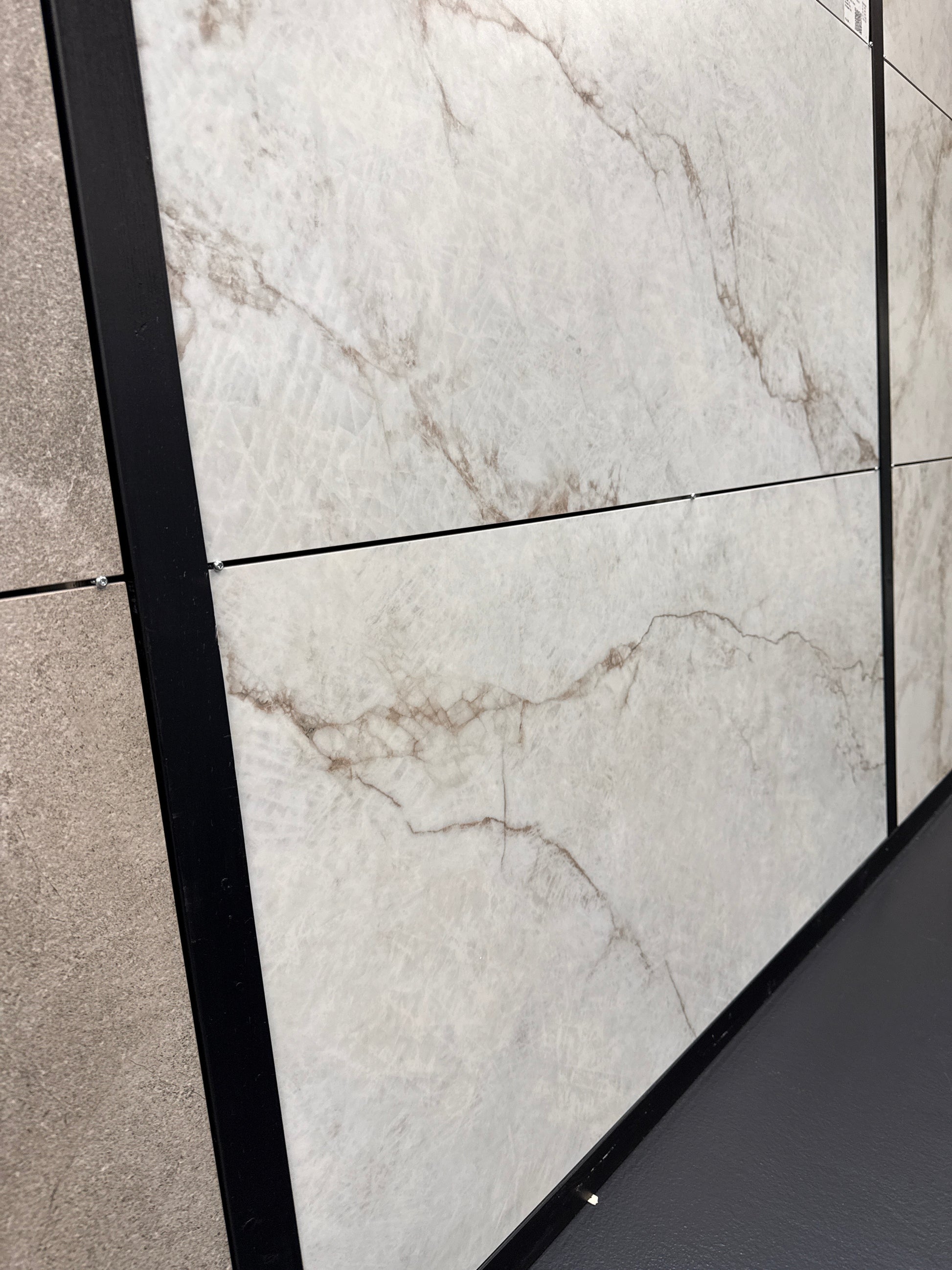 Marmorlook Fliser Precious Natural