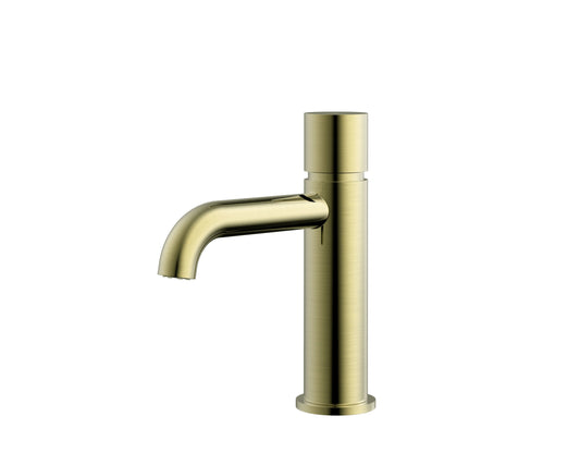 Cassøe One – Børstet Messing håndvaskarmatur Inkl. Bundventil 187mm