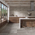 Moderne køkken med træskabe og Gerhy Aluminium gulvfliser i betonlook