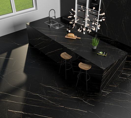 Kalahari Gold Sort Marmor Flise